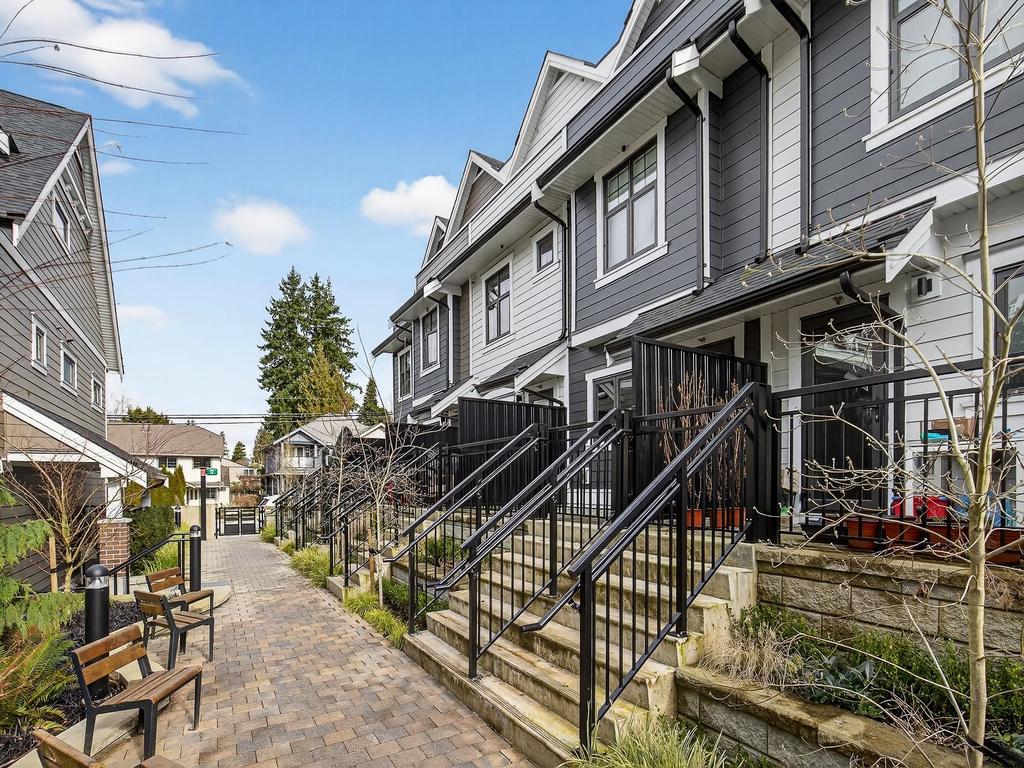 Listing Image for R3100327