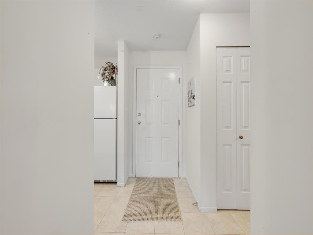 Listing Image for R3100329