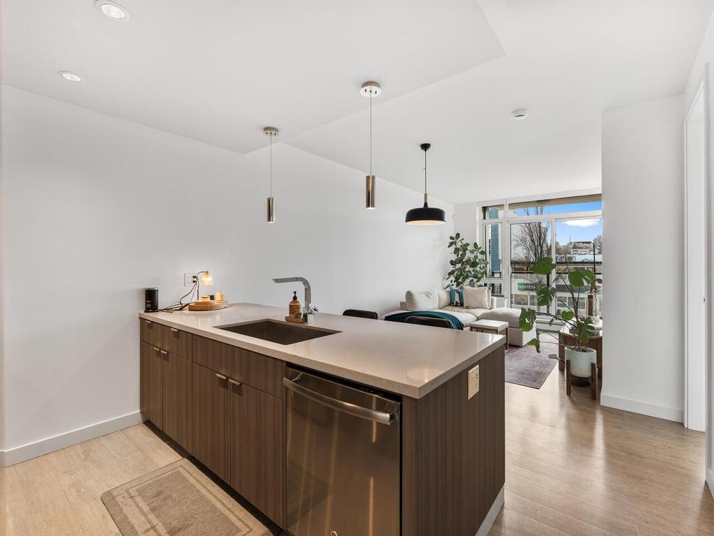 Listing Image for R3100331