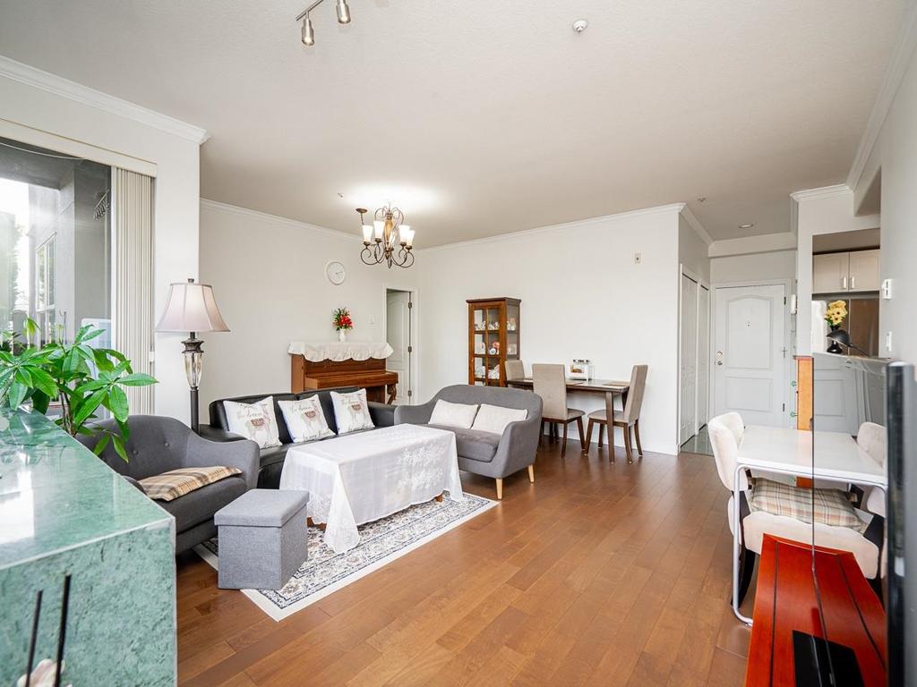 Listing Image for R3100332