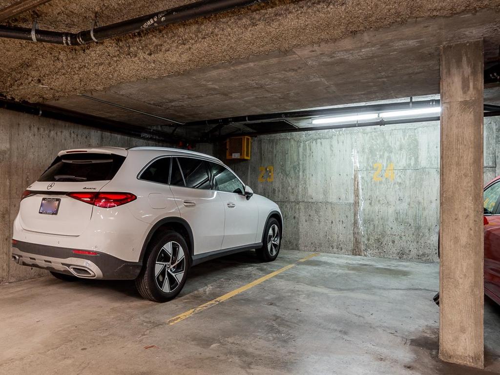 Listing Image for R3100332