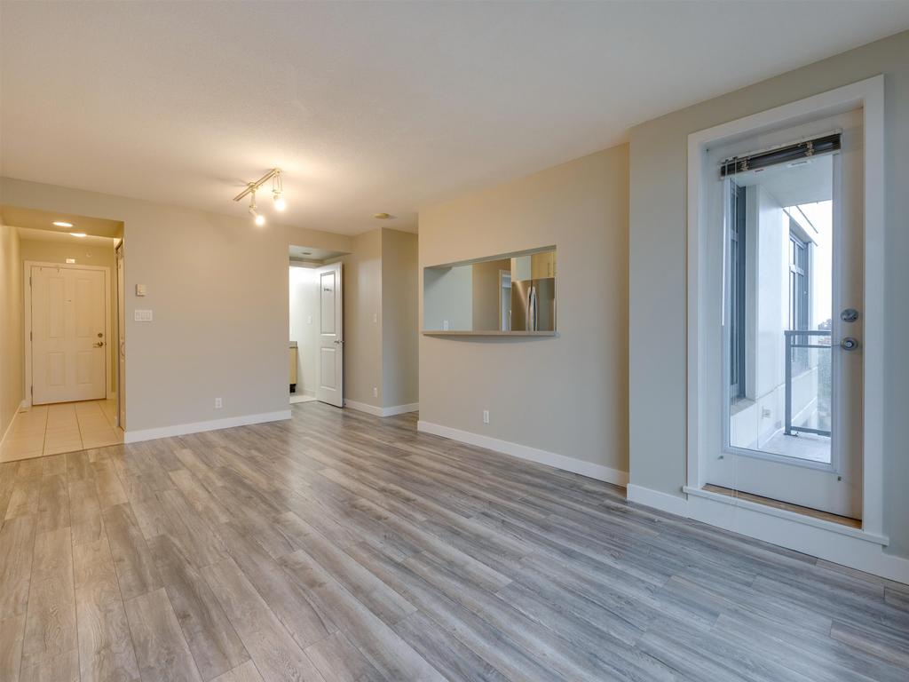 Listing Image for R3100334