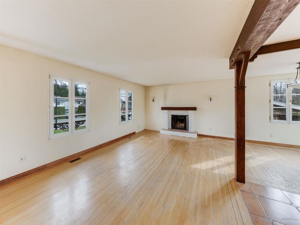 Listing Image for R3100335