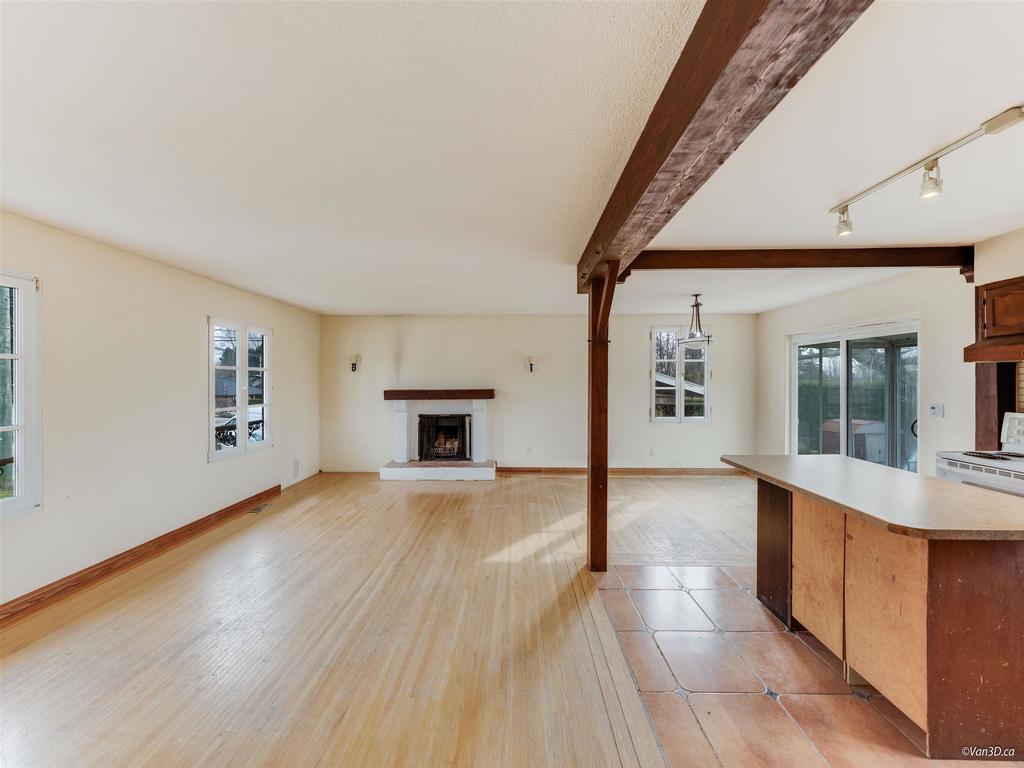 Listing Image for R3100335