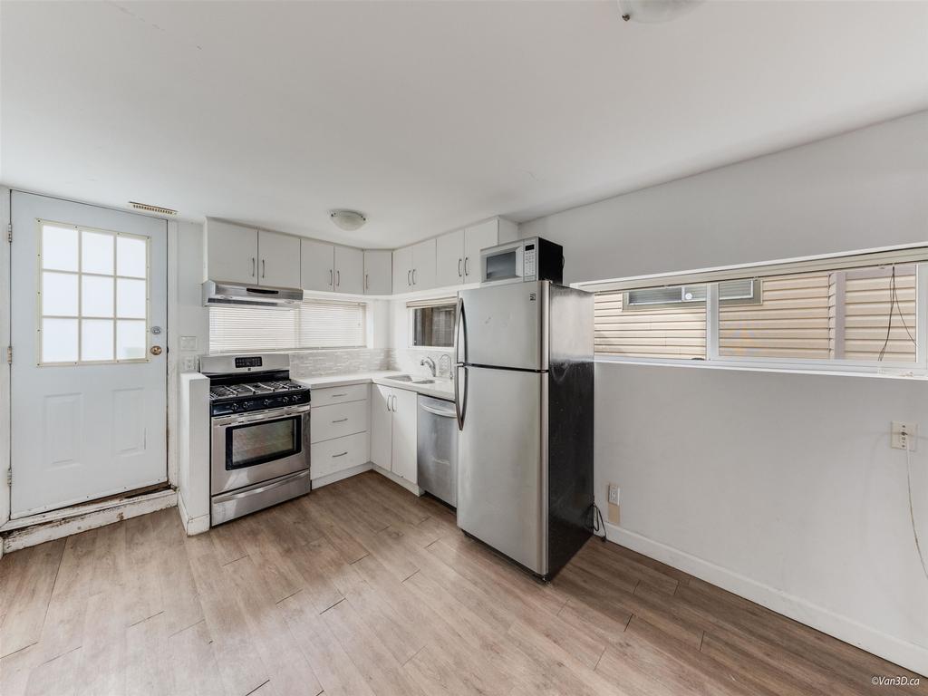 Listing Image for R3100335