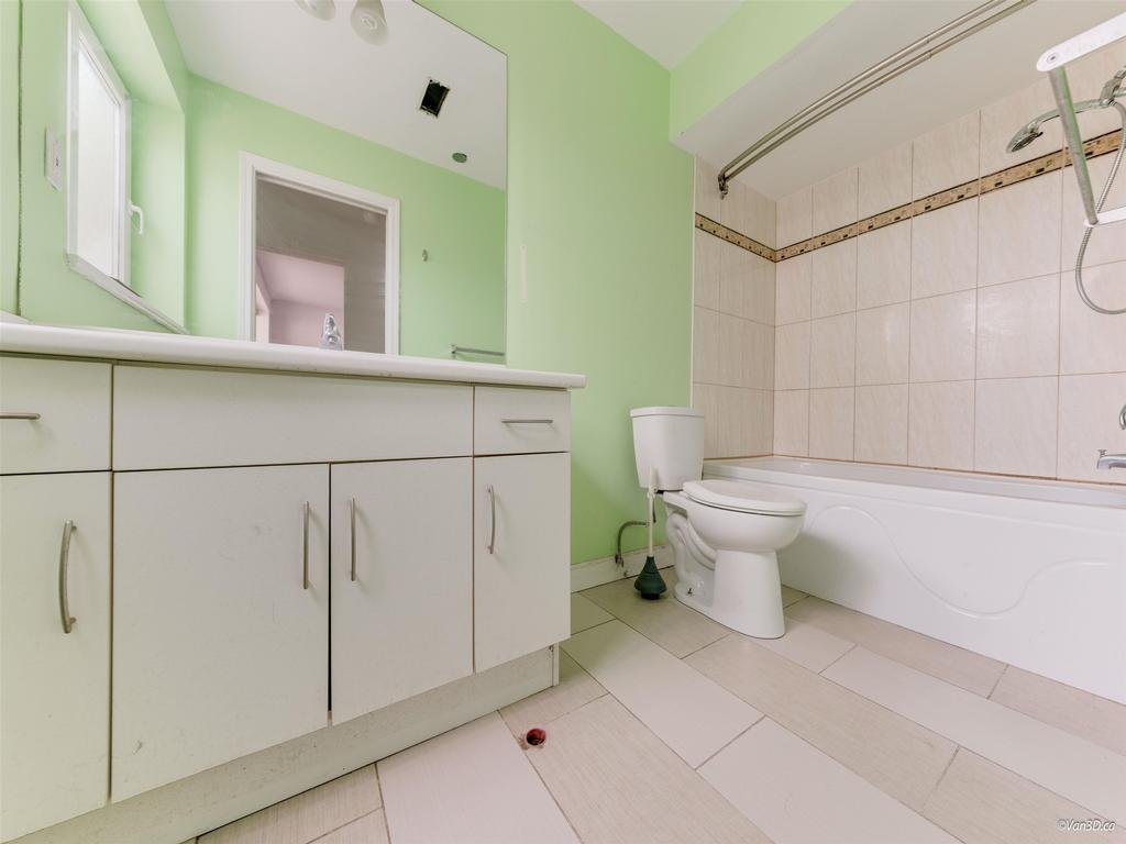 Listing Image for R3100335