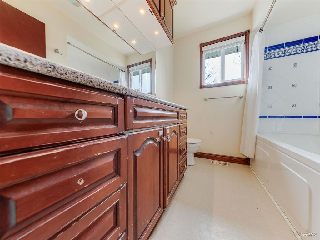 Listing Image for R3100335