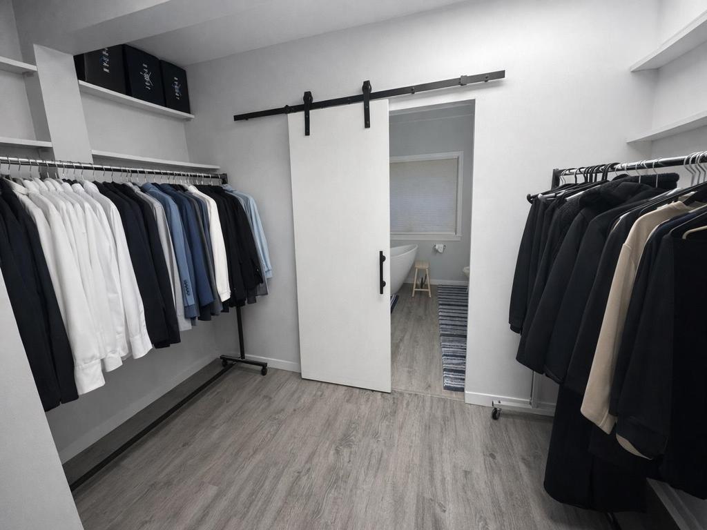 Listing Image for R3100351