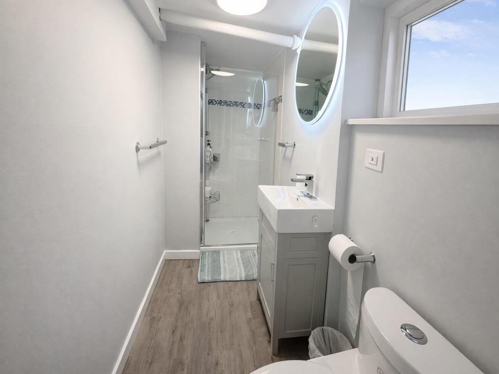 Listing Image for R3100351