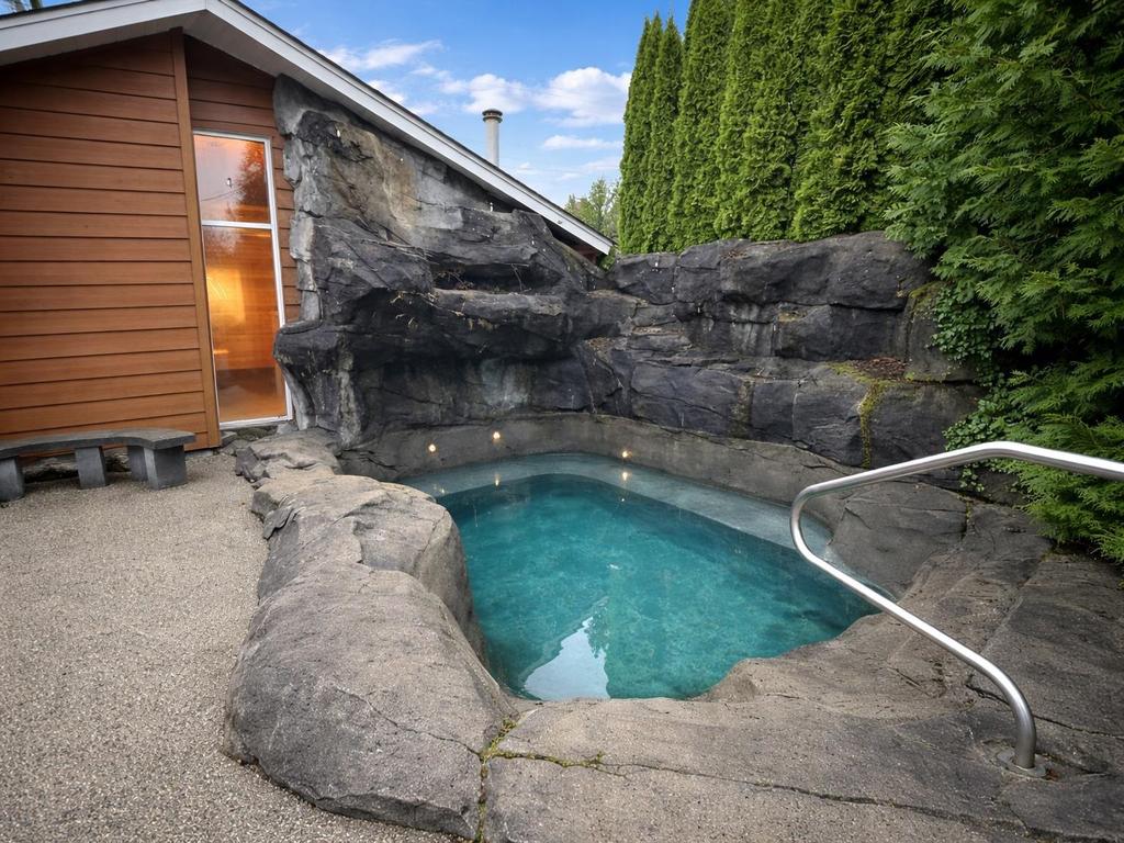 Listing Image for R3100351