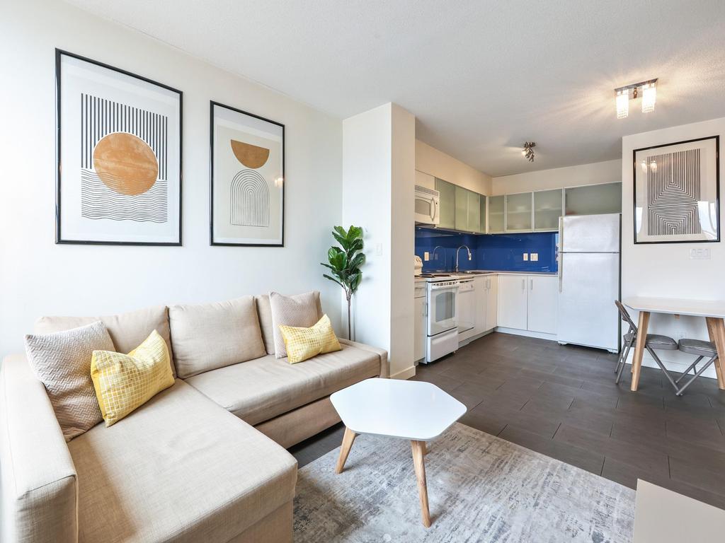 Listing Image for R3100353