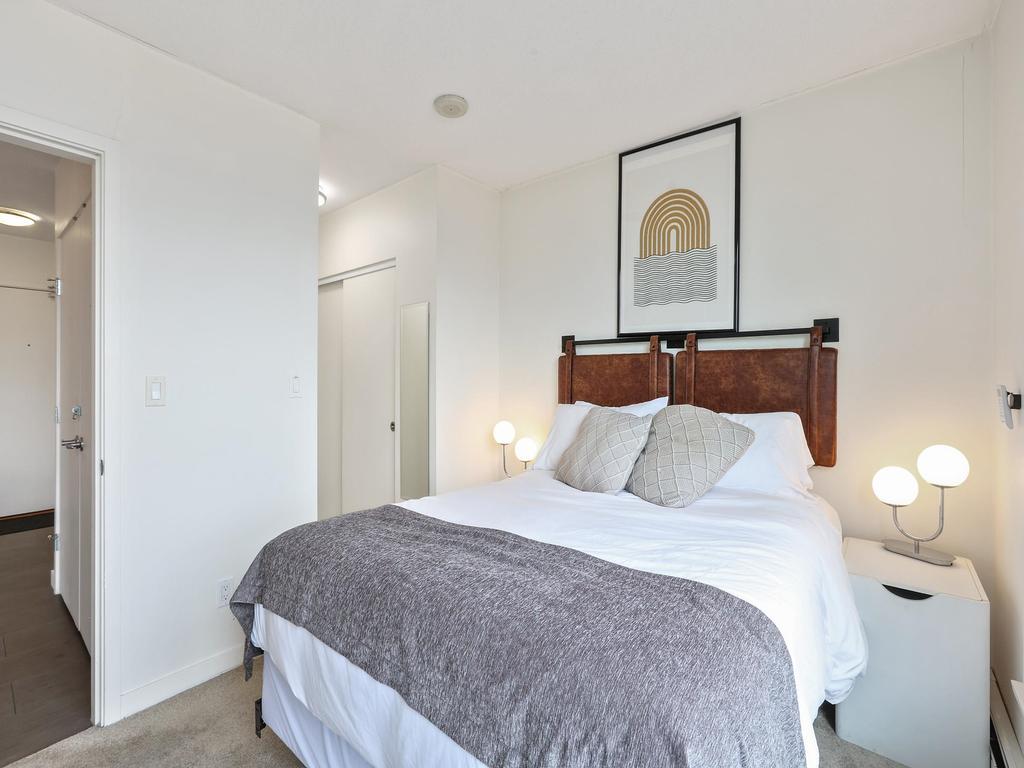 Listing Image for R3100353