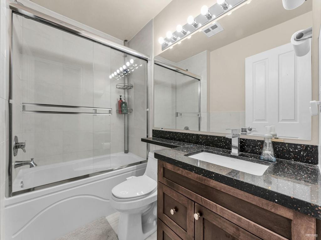 Listing Image for R3100356