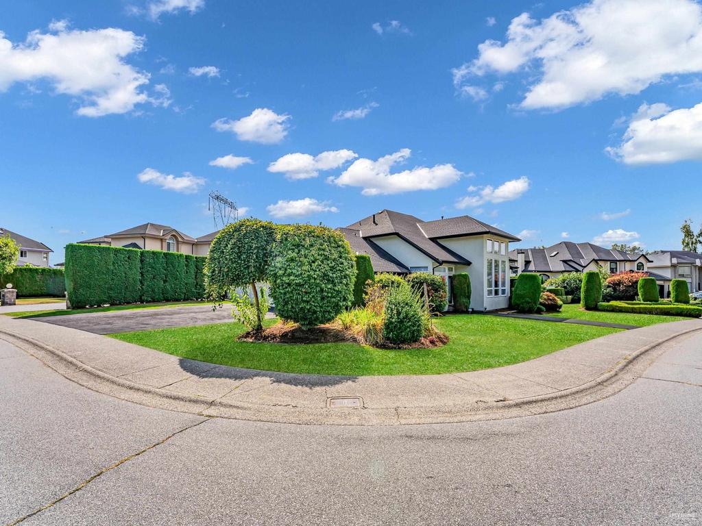 Listing Image for R3100356