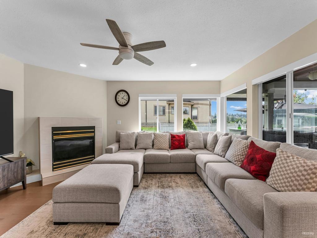 Listing Image for R3100356