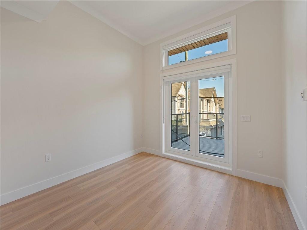 Listing Image for R3100357