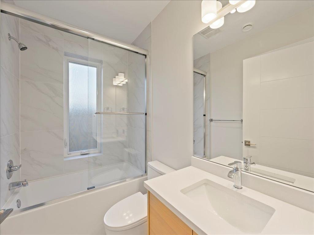 Listing Image for R3100357