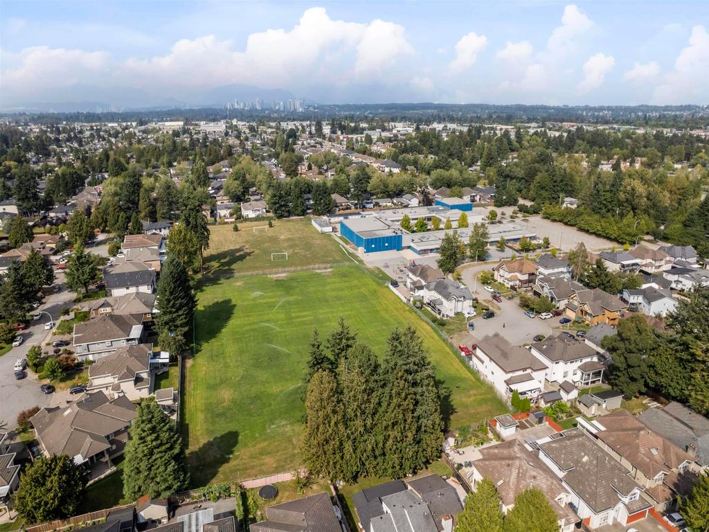 Listing Image for R3100358