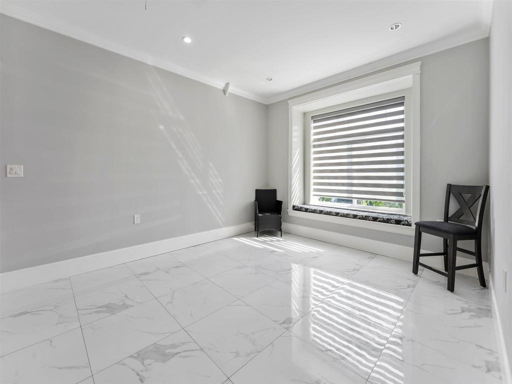 Listing Image for R3100358