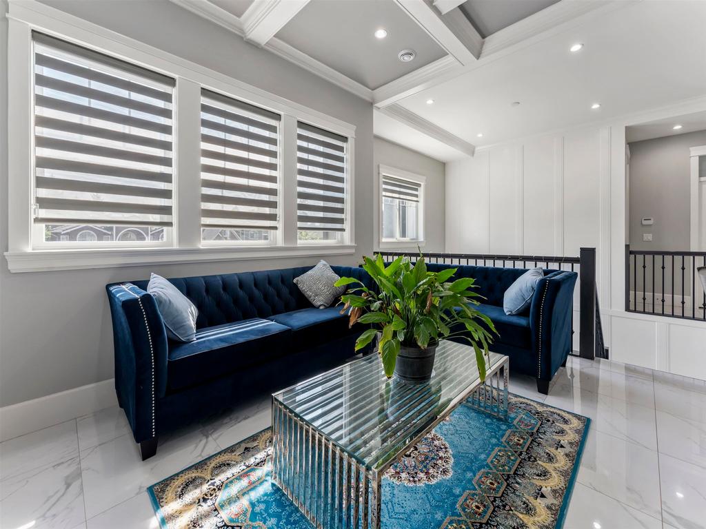 Listing Image for R3100358