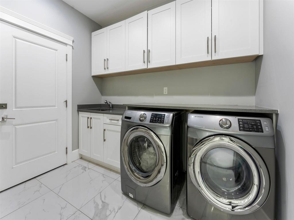 Listing Image for R3100358