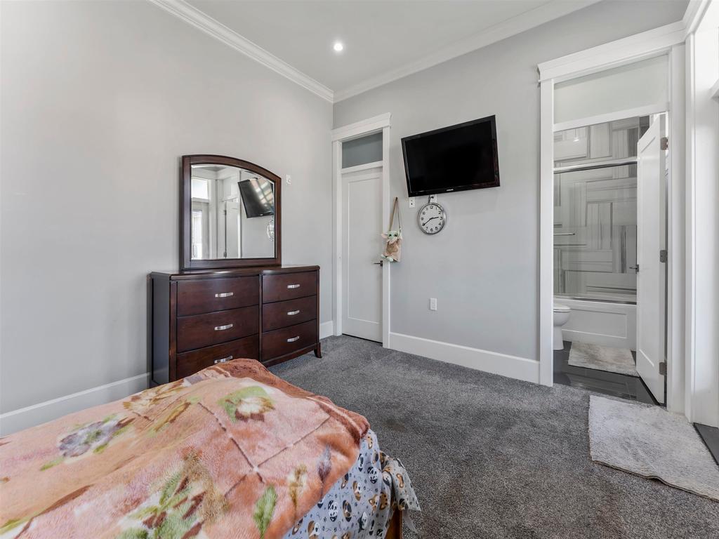 Listing Image for R3100358