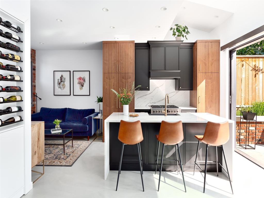 Listing Image for R3100370