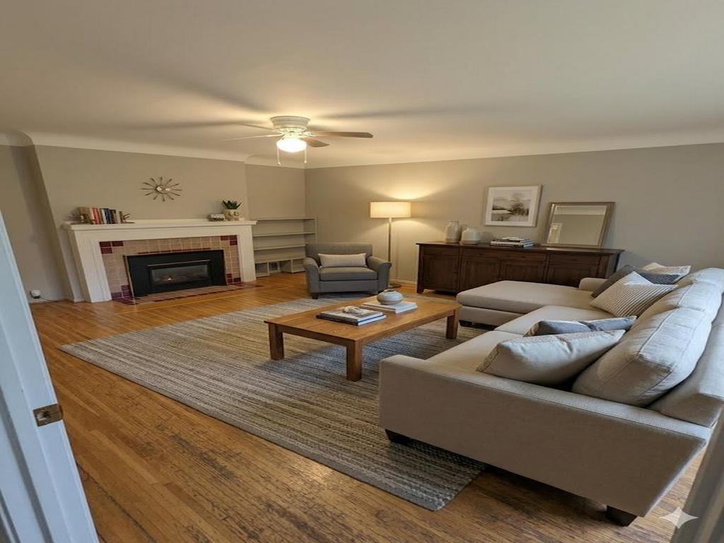 Listing Image for R3100370