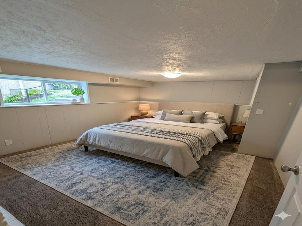 Listing Image for R3100370