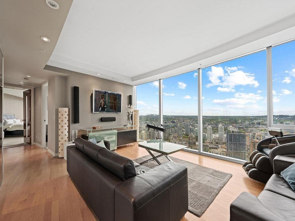 Listing Image for R3100374