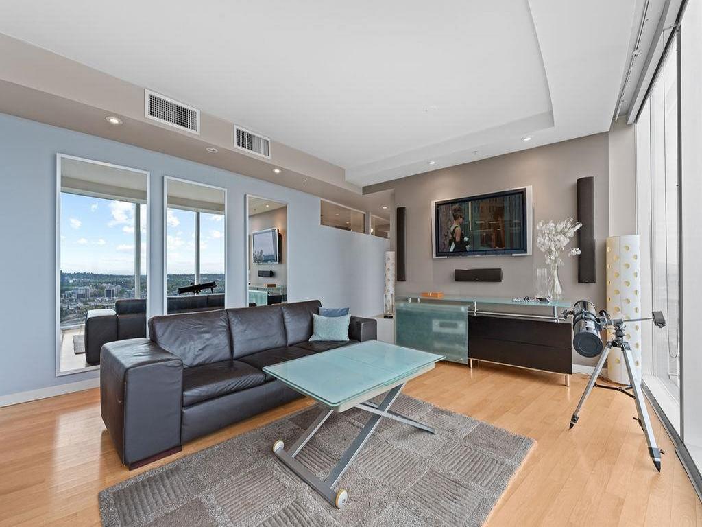 Listing Image for R3100374