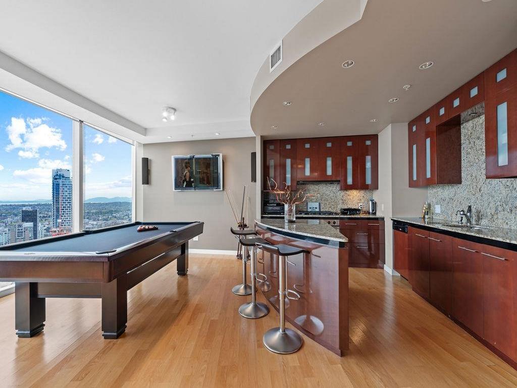 Listing Image for R3100374