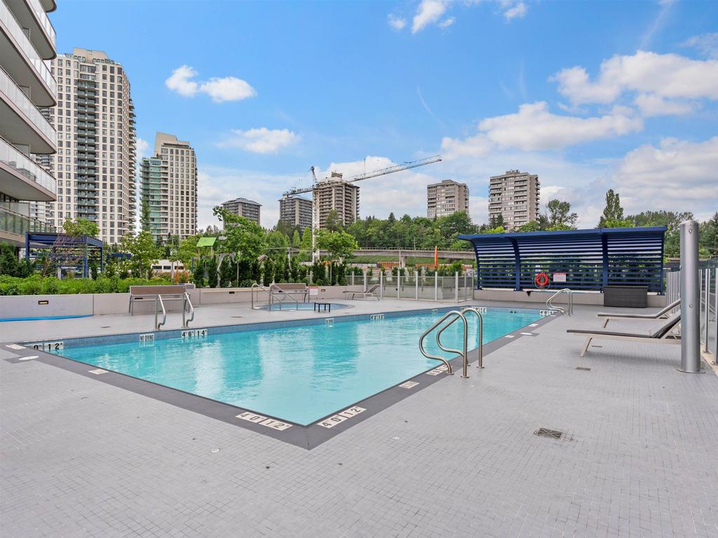 Listing Image for R3100375