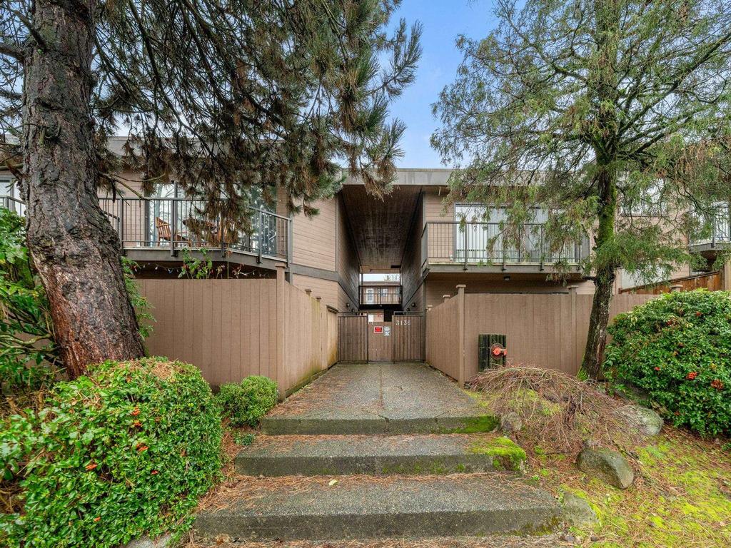 Listing Image for R3100378