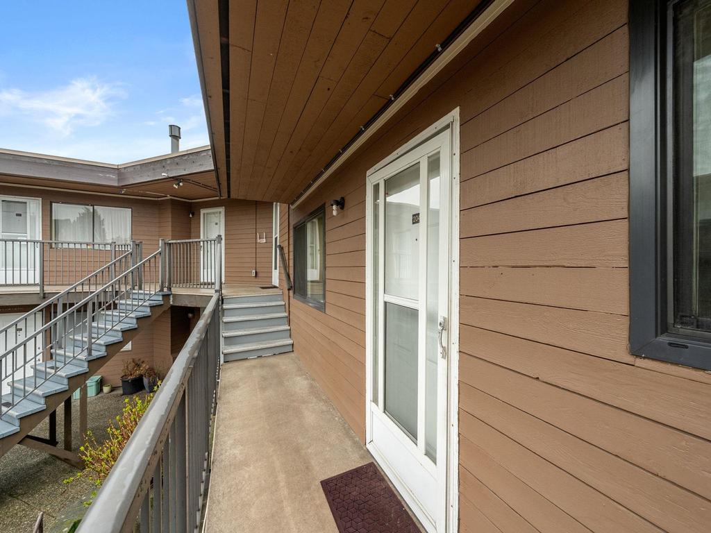 Listing Image for R3100378