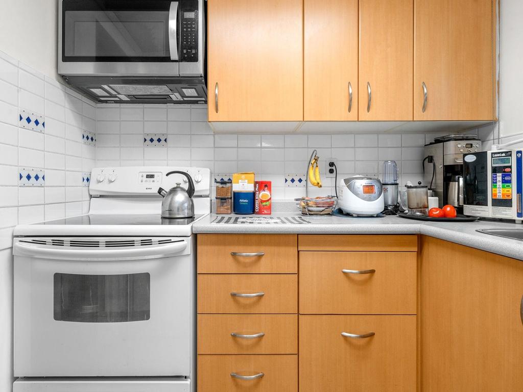 Listing Image for R3100378