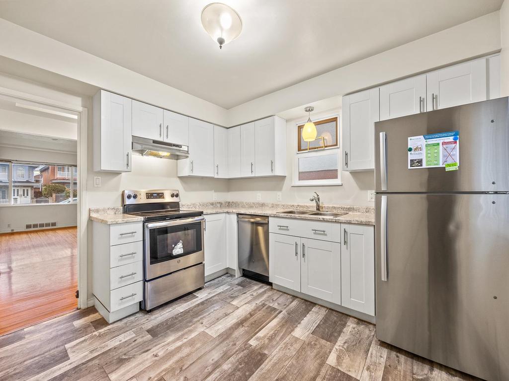 Listing Image for R3100379