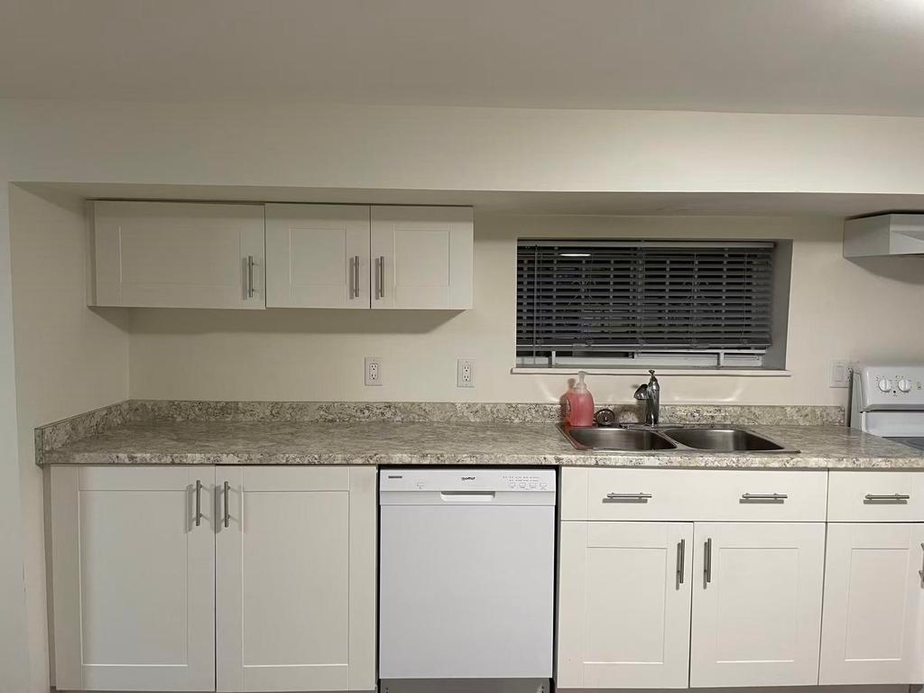 Listing Image for R3100379