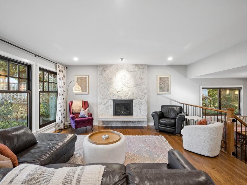 Listing Image for R3100400