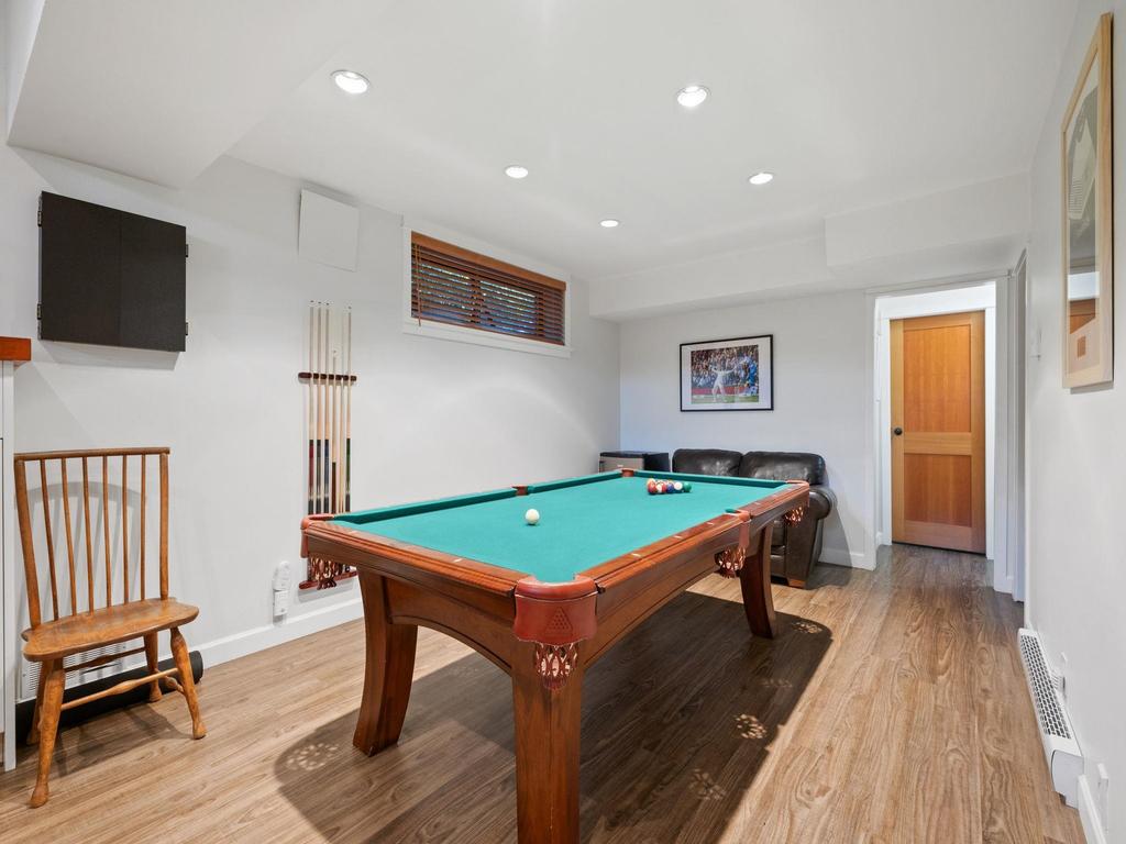 Listing Image for R3100400