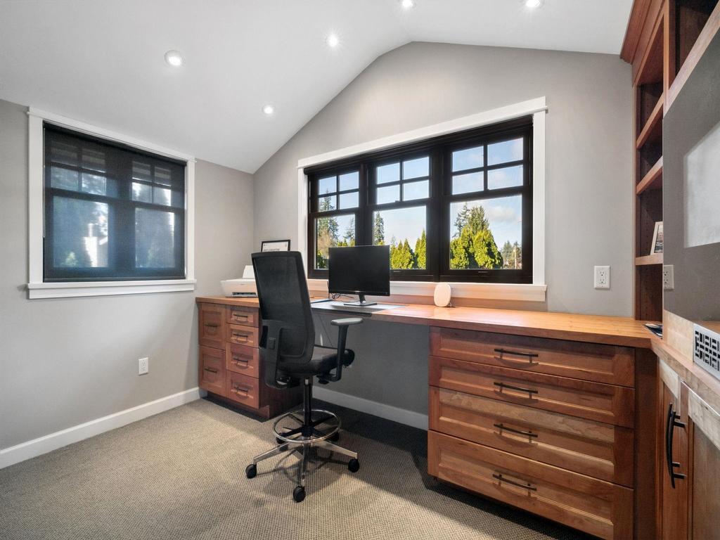 Listing Image for R3100400