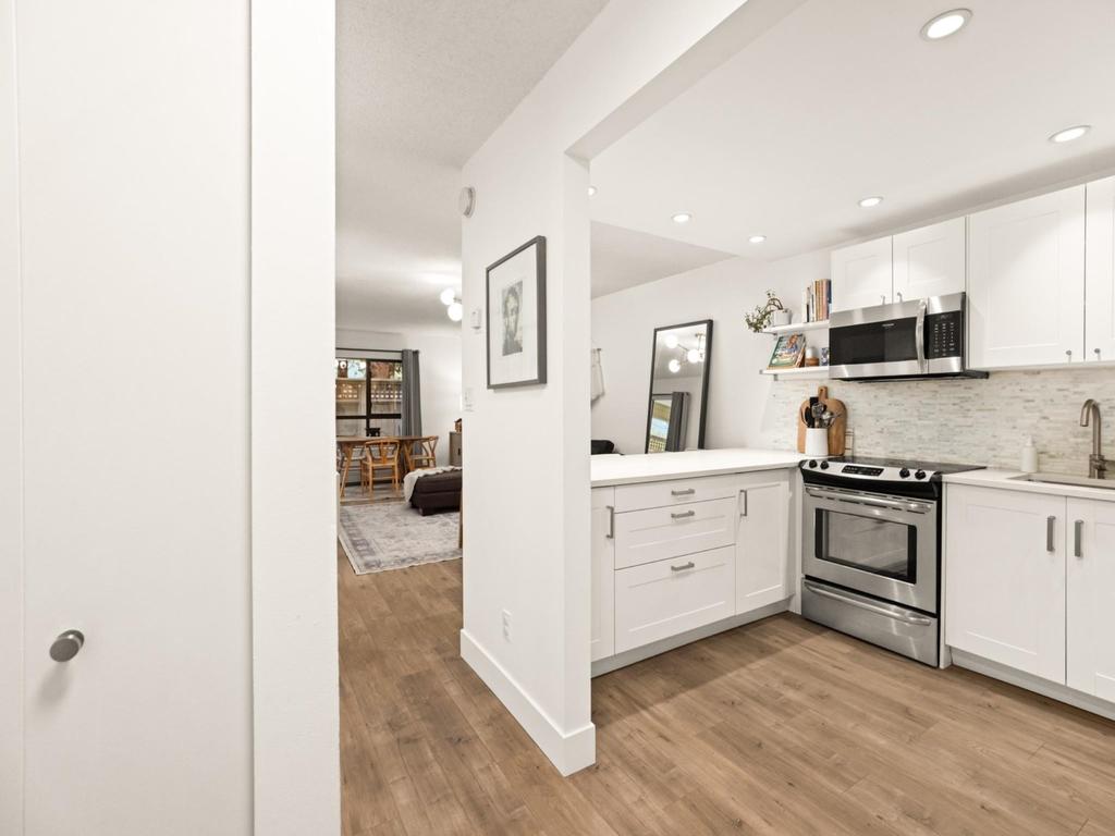 Listing Image for R3100405