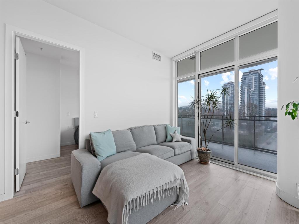 Listing Image for R3100407