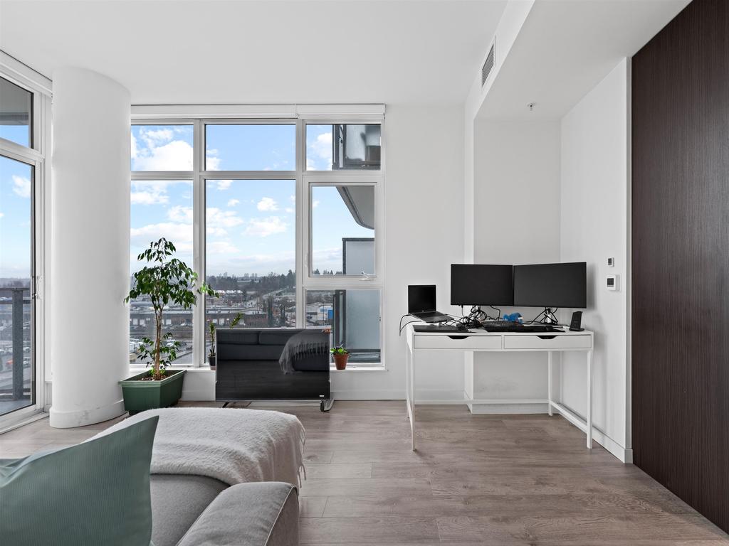 Listing Image for R3100407