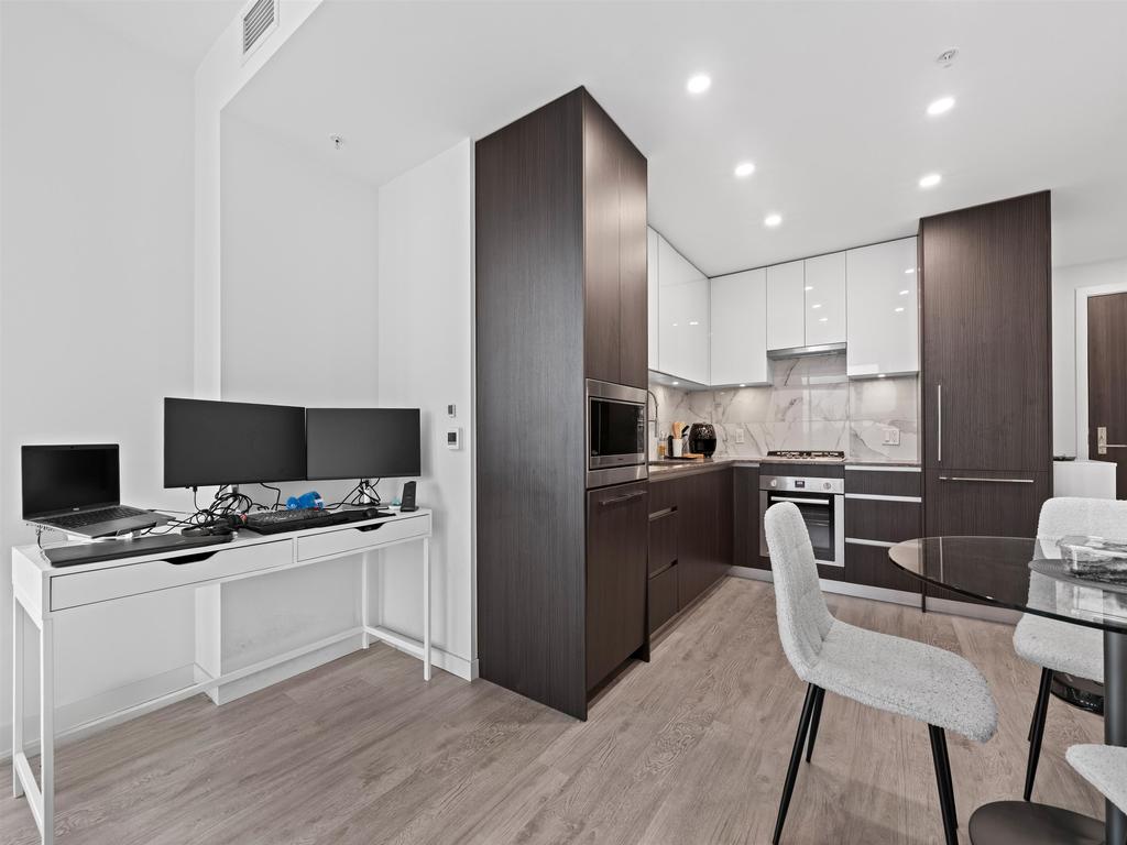 Listing Image for R3100407