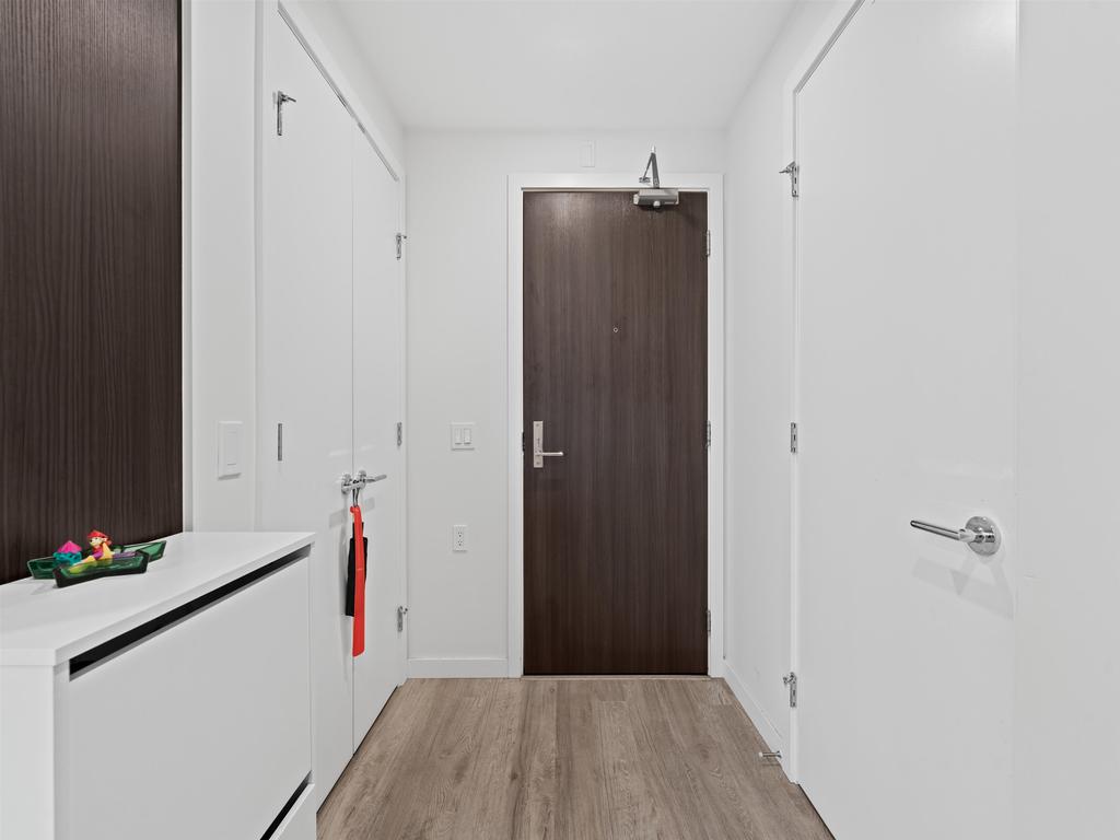 Listing Image for R3100407