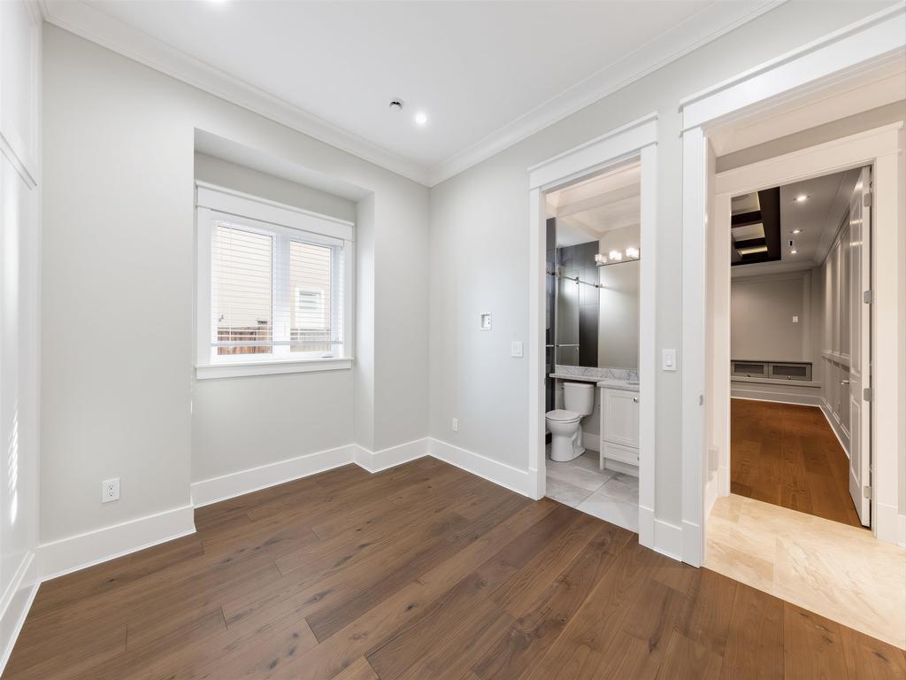 Listing Image for R3100410