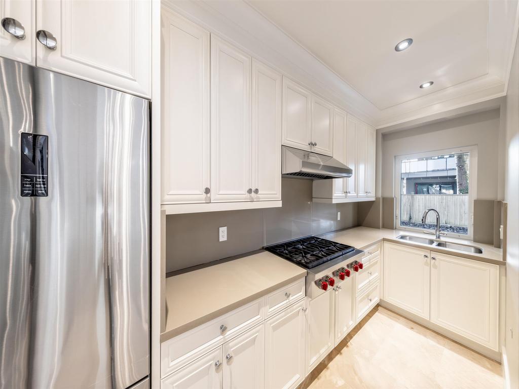 Listing Image for R3100410