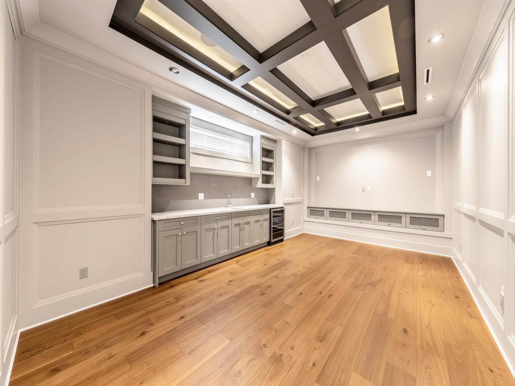 Listing Image for R3100410