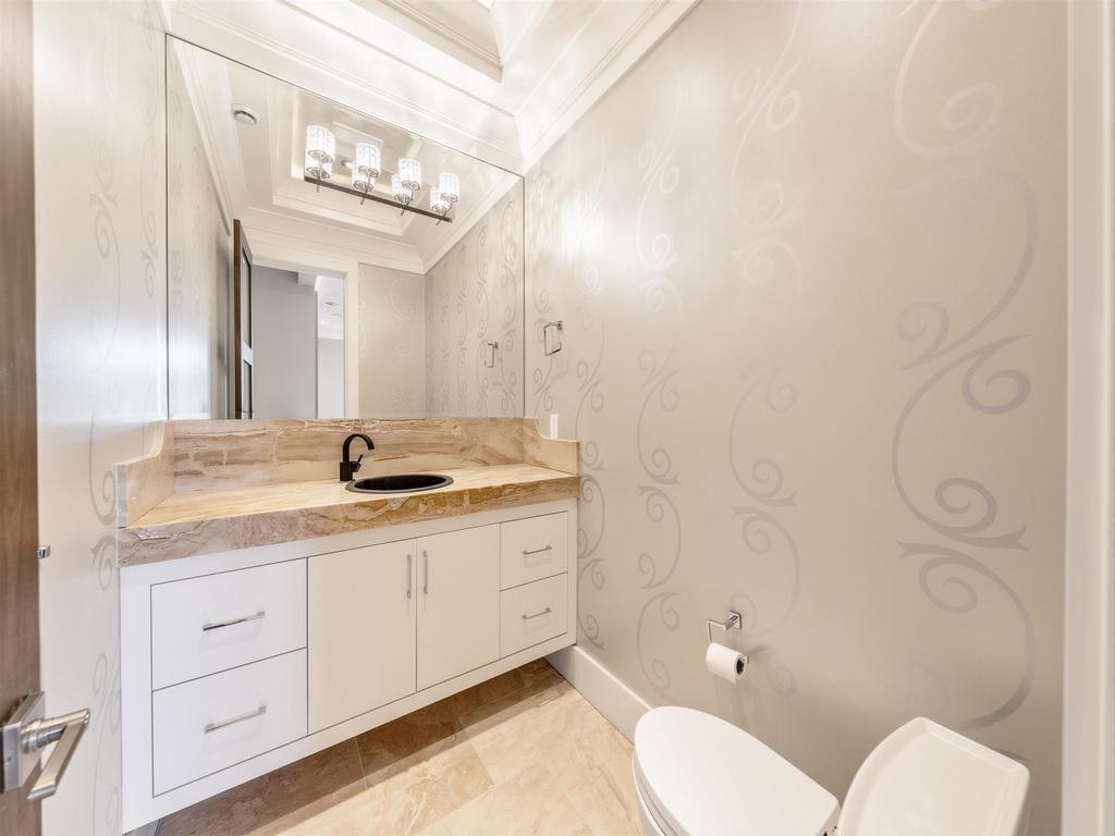 Listing Image for R3100410